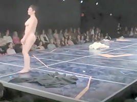 Naked on Stage 230 RoseAnne