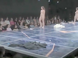 Naked on Stage 230 RoseAnne