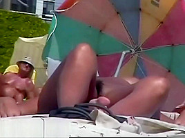 Naked tits proudly sticking for beach cam