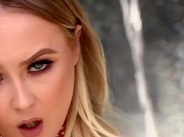 Natalia Queen And Black Penis In Blond Cutie Craves Big