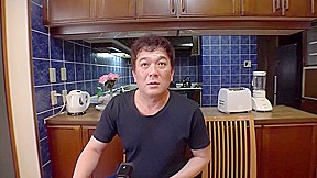 Naughty Housewife Pussy Play - Erito