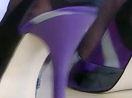 Nylon foot play in black