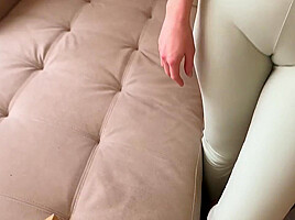 Paid The Courier With Blowjob And Sex - Russian Amateur With Conversations