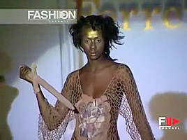 Paparazi-Naked Hollywood Stars-15 Marella Ferrel
