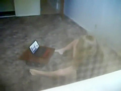 Peeping the neighbor girl video chatting