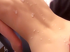 Petite girlfriend trys analsex before cumshot