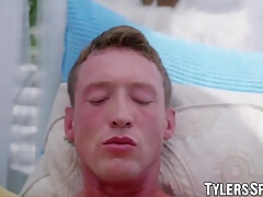 Pierce Paris In Handsome Jock Loves Jerking Off All Alone2