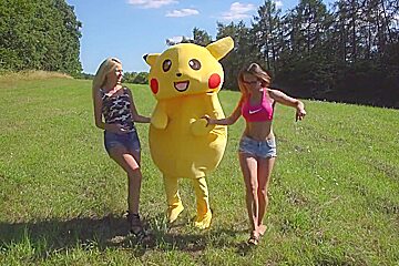 Pika Pika - Pikachu Pokemon Porn