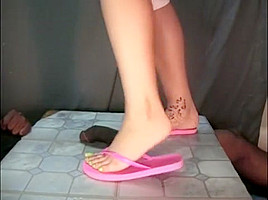 Pink trampling flip flops!