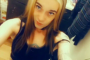 Pretty Blowjob Princess