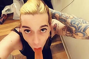 Pretty Blowjob Princess