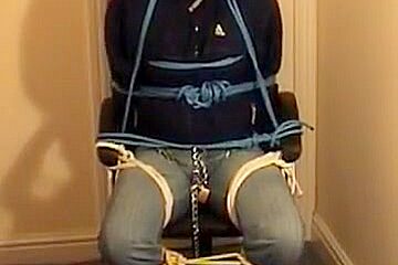Prisoner thirty - ムRopes, Cuffs, Chains and Taut Blue Jeans