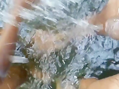 Public Bathing Srilanka Cupll And Handjob 2