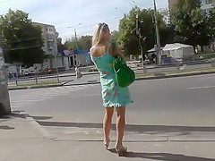 Pussy slip under milf's skirt