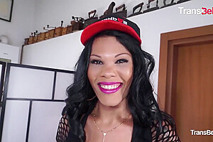 Raul Montana And Priscylla Modella - Anal Addict Trans Gets Rammed By Italian Bwc