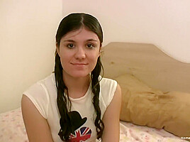 Real Amateur Porn Darkhaired Babe Masturbating And S