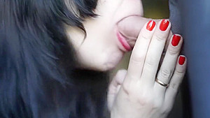 Real Blowjob For My Friend, He Cum In My Mouth I Swallow) Red Lips & Nails)