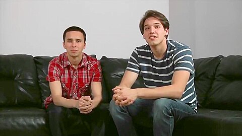 Reality Dudes - amateur strait to gay casting