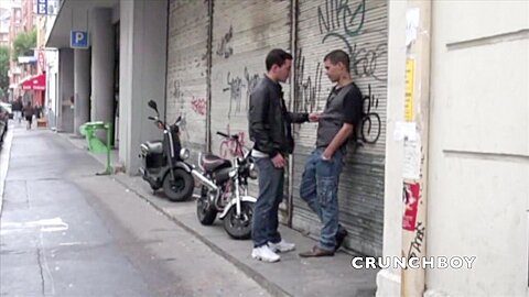 Sex in discreet basement with 2 friends Julien and Pedro - CrunchBoy