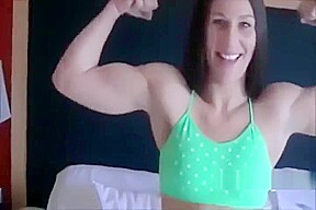 Sexy Girl Flexing