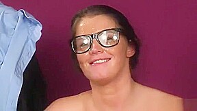 Sexy Idol Gets Cumshot On Her Face Swallowing All The Cream