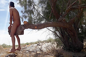 Sexy Shemale Likes To Ride Thick Bare Trunk In Heels