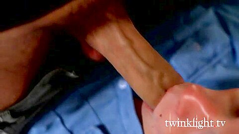 Sexy Tanner Claims Evan's Twink Ass - Evan Lee And Tanner Kinsington