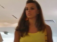 Sexy booty in tight jeans get caught on the camera