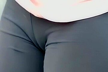 Sexy shorts cameltoe in the park was on cam
