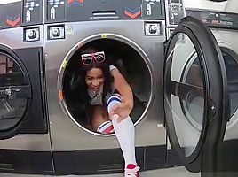 She needs her DIRTY ass to be Laundried!