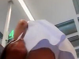 Shopping store no pantie