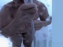 Shows Russian, Changing Room, Amateur Video, Watch It