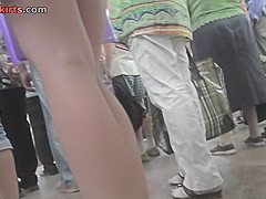 Skinny ass gal in candid upskirt vid, wearing g-string