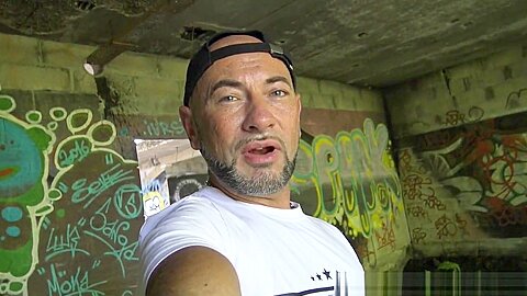 Slut creampied by XXL COKC in exhibit place cruising - FrenchHolesCreampied