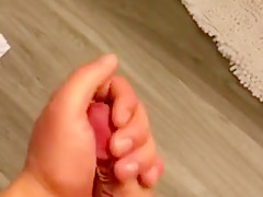 Solo twink jerk