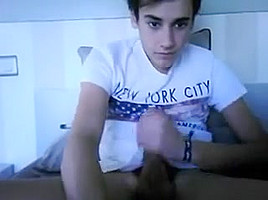 Spanish cute boy cums on cam super sexy smooth ass nice cock