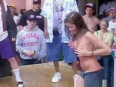 Spring Break Titty Shake