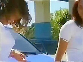 Step mother And Step daughter Pissing