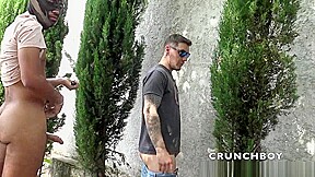 Straight fucked bareback by ebony in exhib parc - GayInterracialBareback