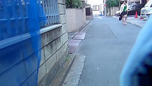 Strange japanese urinates