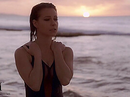 Swimsuitheaven - Sunset Swimsuit With Melisa Mendini