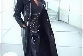 The Leather Fetish Queen Lady Heike