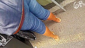 Thick mature candid phatass pt 2
