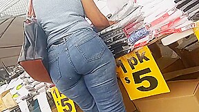 Thick mature candid phatass pt 2
