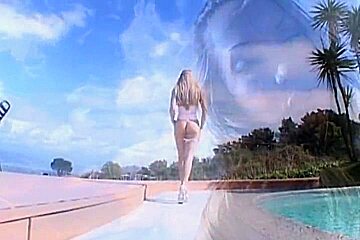 This Gorgeous Beauty Loves Getting Her Anus Fucked