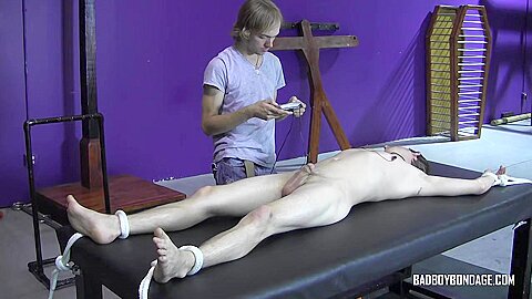 Thomas Gets Zapped By Kayden - Thomas White & Kayden Winters
