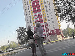 Thong of a sexy lady seen in free upskirt video