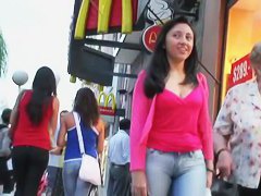 Tight jeans on tight round asses candid