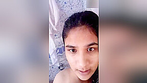 Today Exclusive- Desi Girl Showing Her Nude Body 2