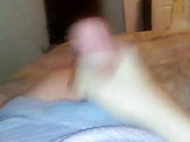 Trap in over sized sweater jerking off